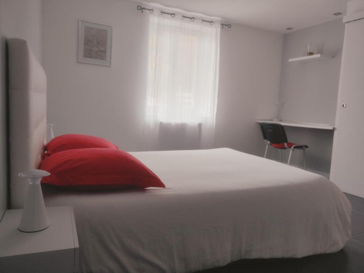Agreable Appartement Морбие Екстериор снимка